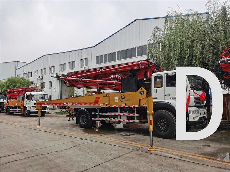 青島混凝土泵車價(jià)格 (8)