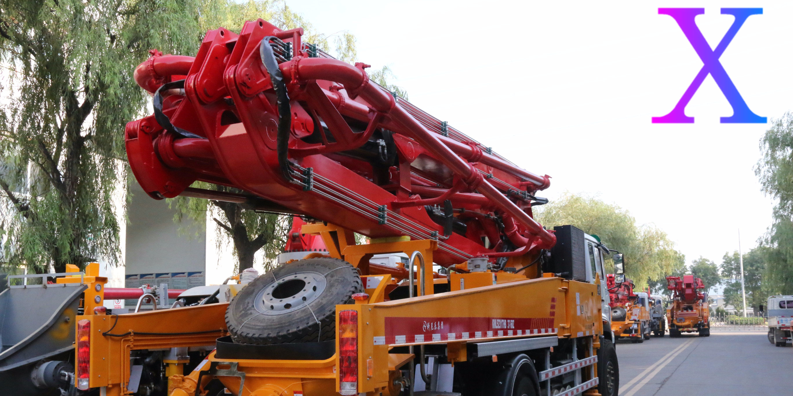 小型混凝土泵車施工作業要求知多少——科尼樂