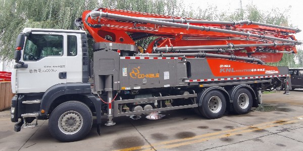 平衡閥是混凝土泵車(chē)系統(tǒng)中很重要的一個(gè)液壓元件