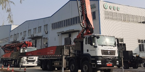 泵車展開(kāi)支腿時(shí)要注意哪些細(xì)節(jié)