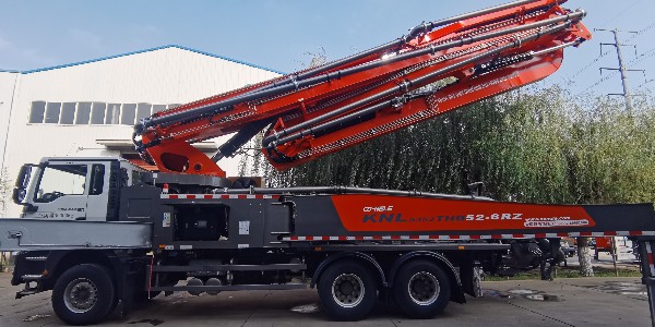 泵車的卸料抖臟了，要怎么清洗