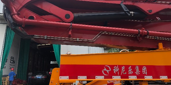 泵車液壓缸的組成有什么？