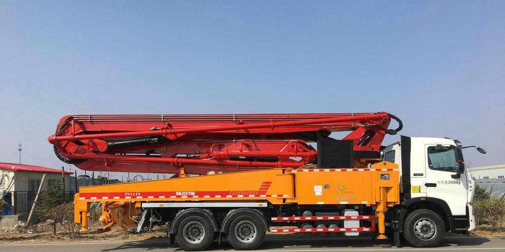 如何提升小型泵車(chē)主油泵排量