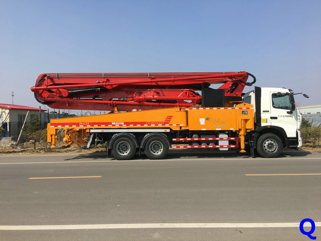 小型混凝土泵車，科尼樂(lè)小型泵車，天泵