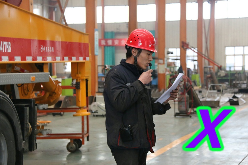 青島小型混凝土泵車價格 (13)