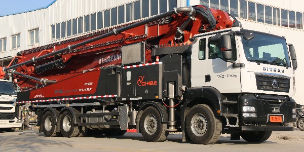 泵車發(fā)動機(jī)除驅(qū)動時(shí)，還應(yīng)注意什么