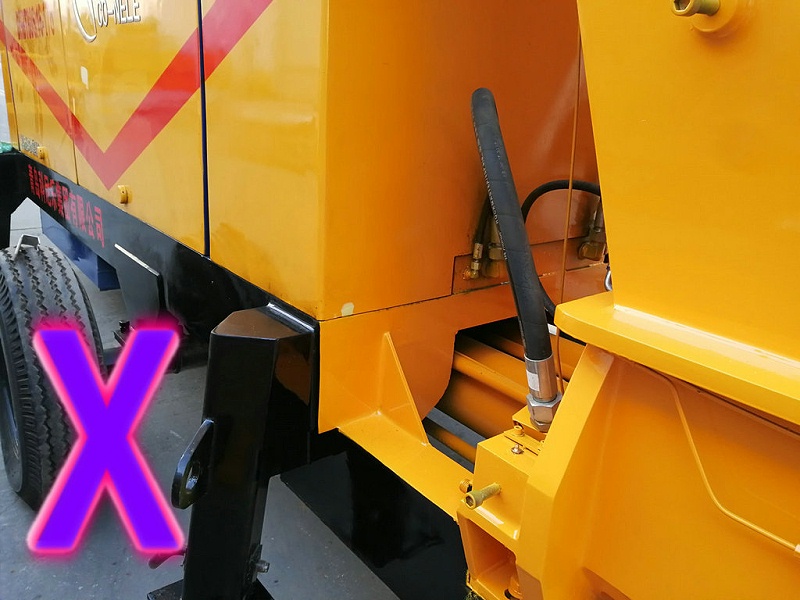 青島混凝土輸送泵價格