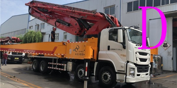 你了解生活中常見(jiàn)的小型混凝土泵車需要的裝備有哪些嗎