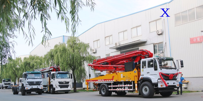 小型混凝土泵車哪些零部件容易損壞？——科尼樂(lè)