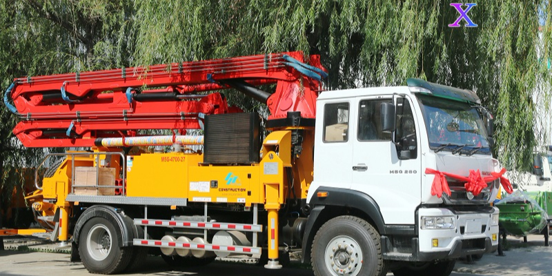 小型混凝土泵車泵送混凝土?xí)r不能打哪些骨料？——科尼樂(lè)